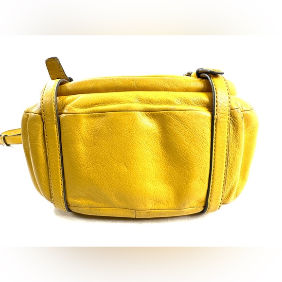COACH Madison Annabelle 21223 Yellow Leather Small Crossbody Bag Belted Rare - Picture 6 of 14